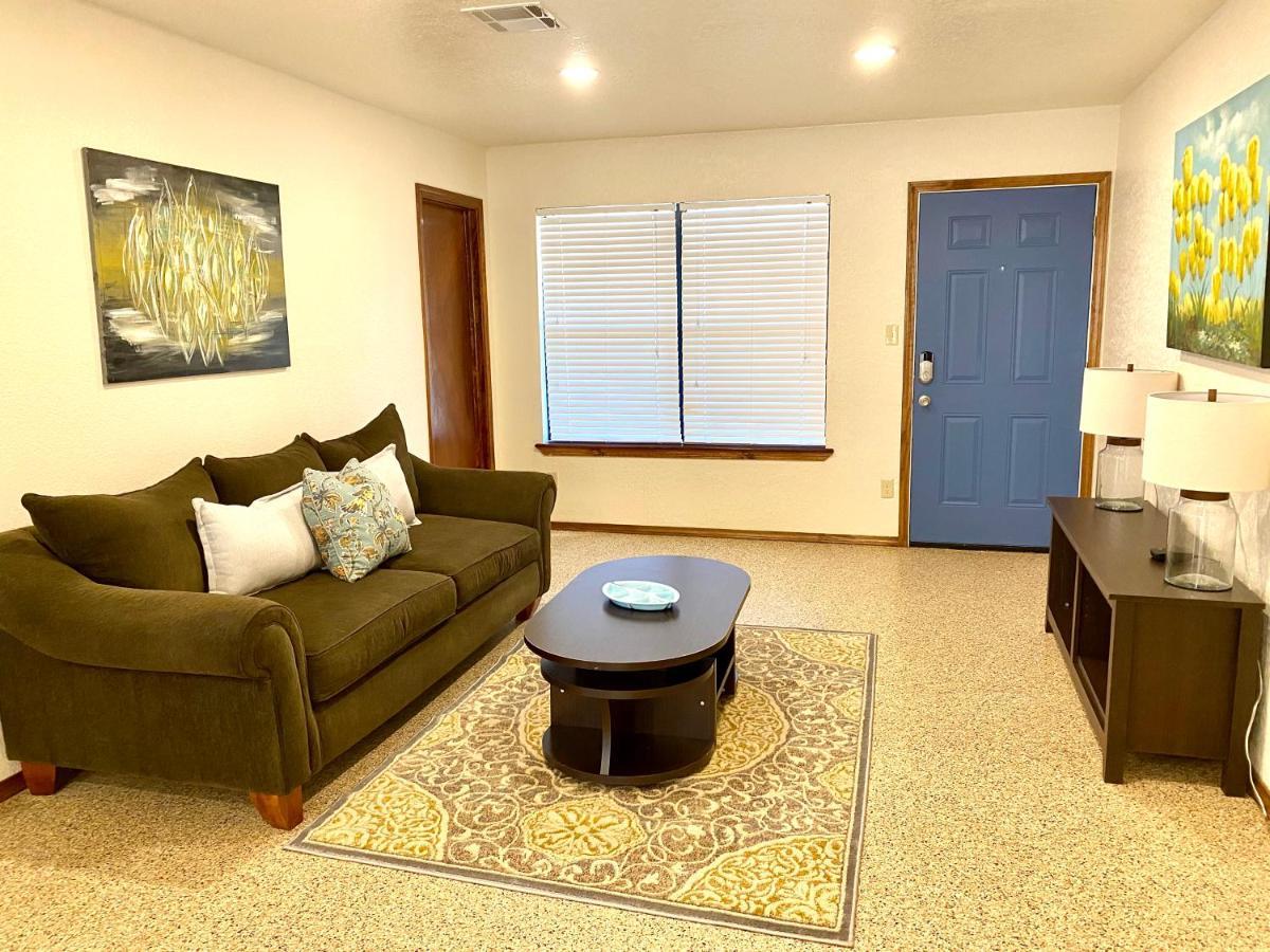 Near To Ouhsc Hospitals-Garage Studio Оклахома Сити Екстериор снимка