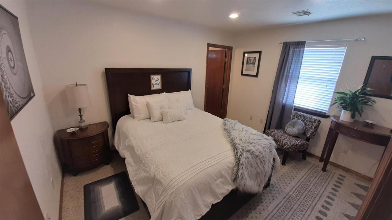 Near To Ouhsc Hospitals-Garage Studio Оклахома Сити Екстериор снимка
